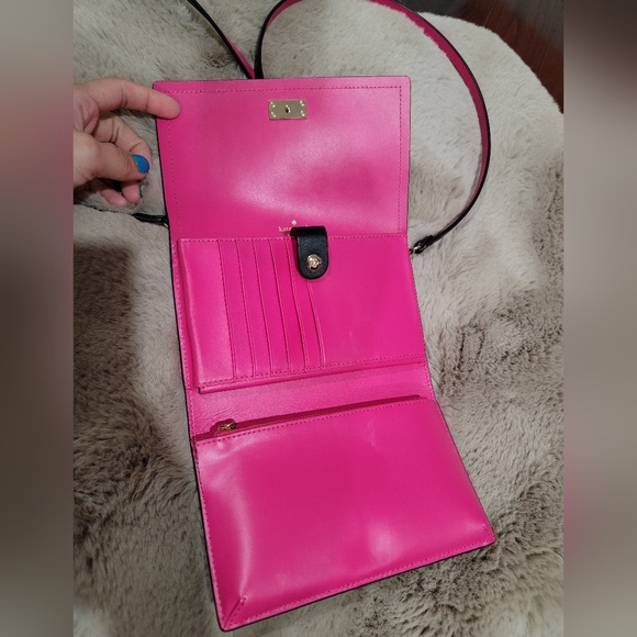 Kate Spade Wallet / Sling - Picture 2 of 8